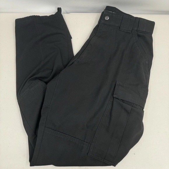 5.11 Tactical TDU Pants Men’s Medium Black Cargo BDU EMS Ripstop Work Uniform - Picture 1 of 10